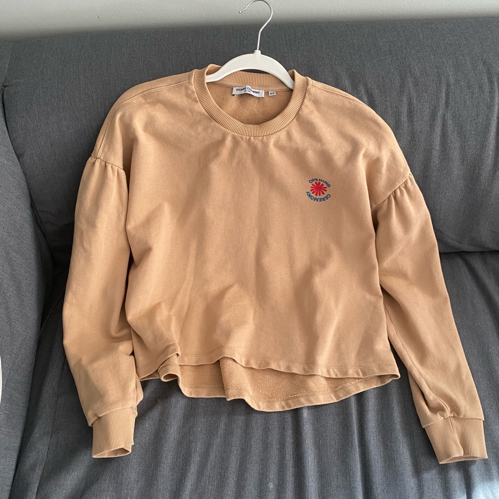Woman top